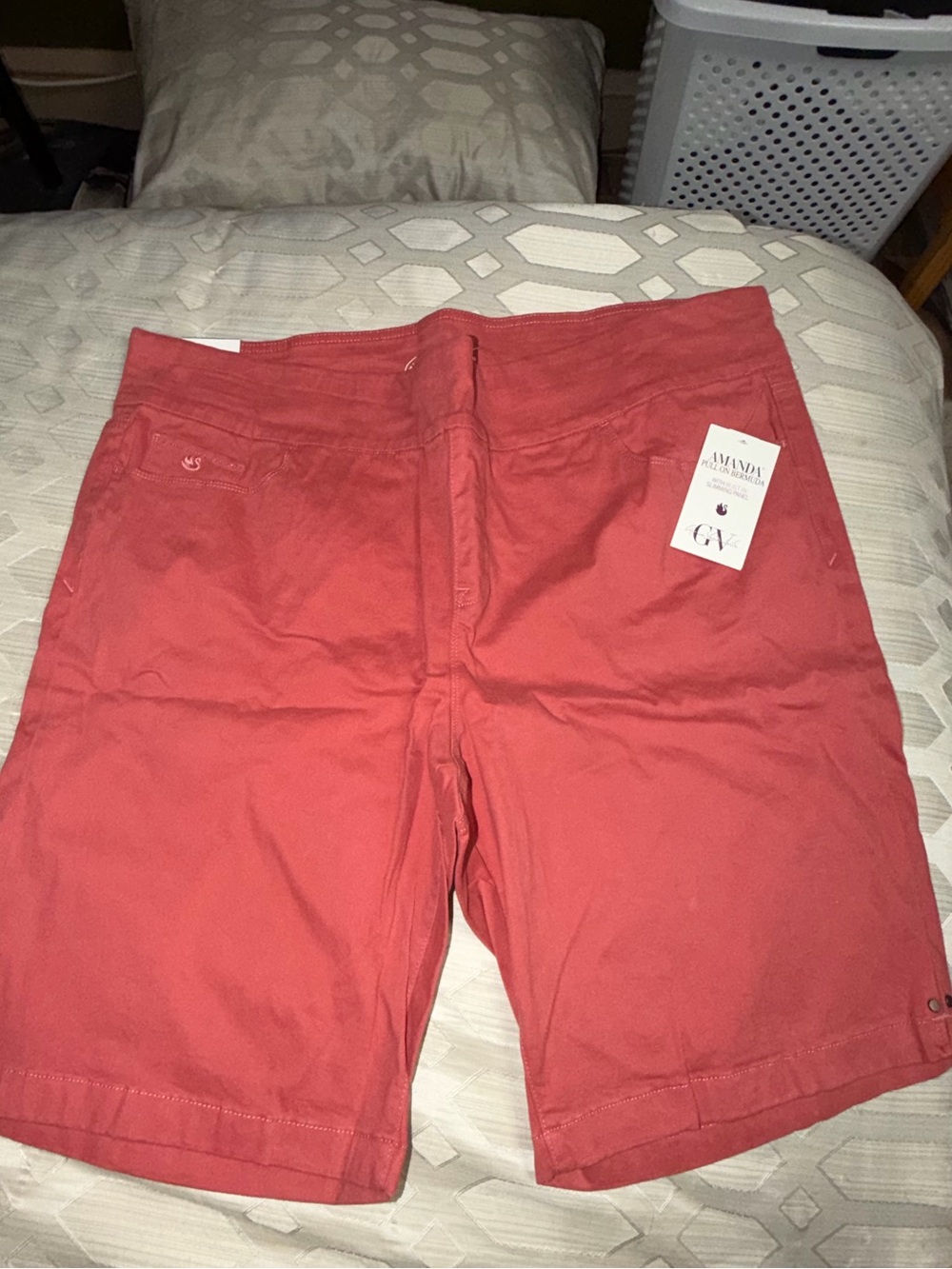 Gloria Vanderbilt Coral Red Women's Bermuda Shorts